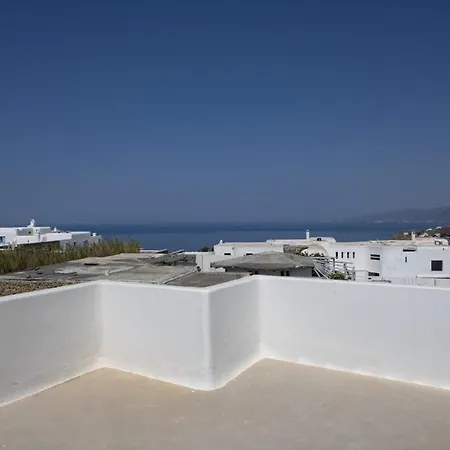 Mykonos Bible 18